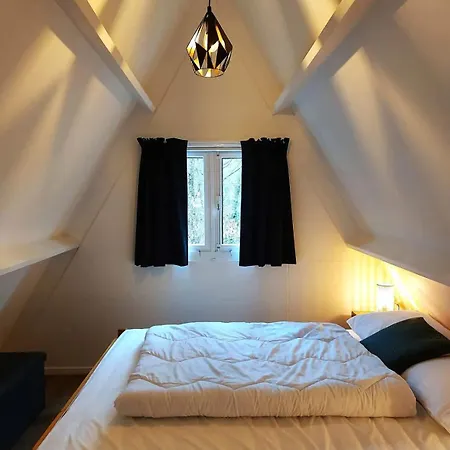 木屋 Het Hulstje 2 杜柏